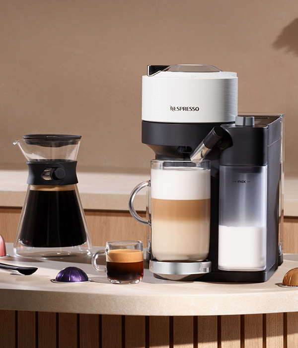 Gaveideer Til Hende Der Elsker Den Perfekte Caffè Latte 600X700px NESPRESSO