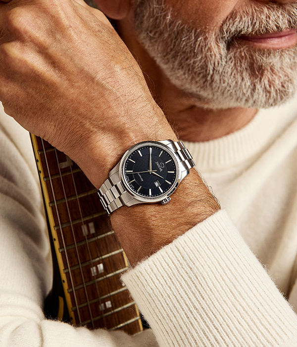 Gaveideer Til Ham Den Sofistikerede Urkender 600X700px JAGUAR