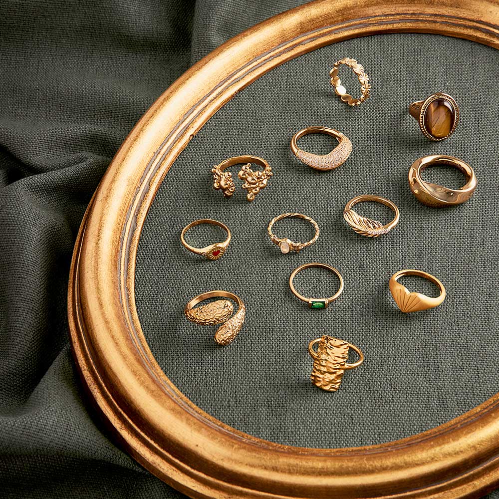 Gaver Til Hende Der Elsker At Udtrykke Sig Med Smykker 1000X1000px 3