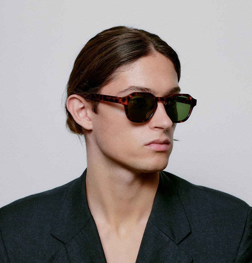 A Kjærbede Zan Kl2318 Havana Man Side