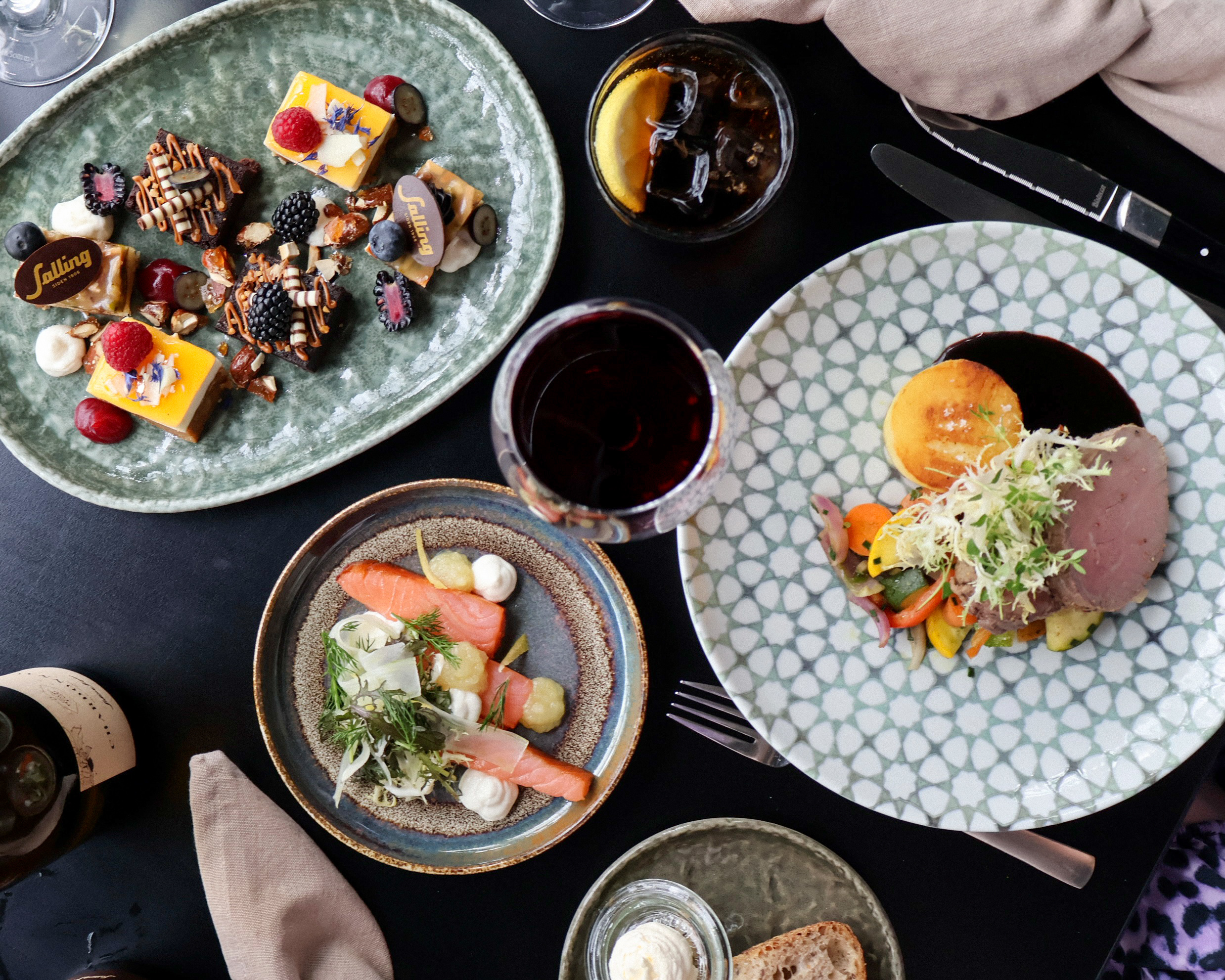 Smag på højderne med en skøn 3-retters menu