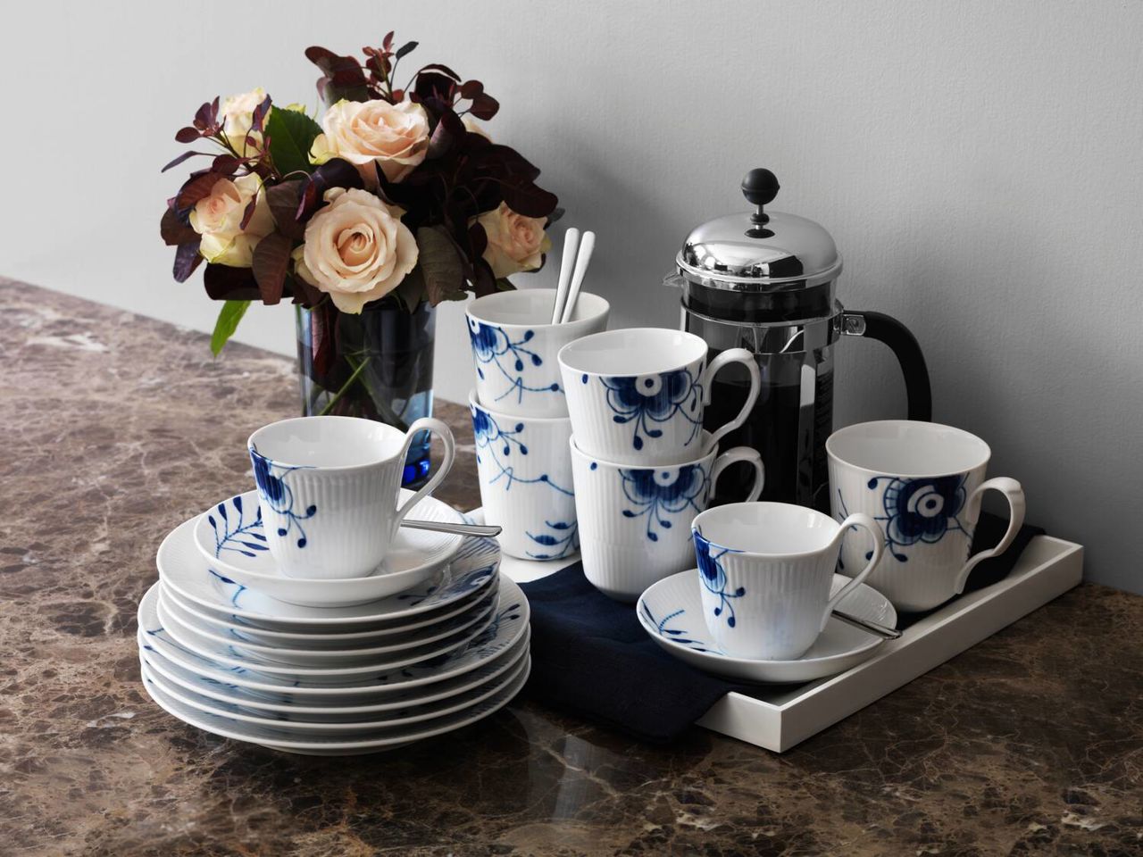 Royal Copenhagen Blå Mega Riflet Frokosttallerken 22Cm 5705140635918 6