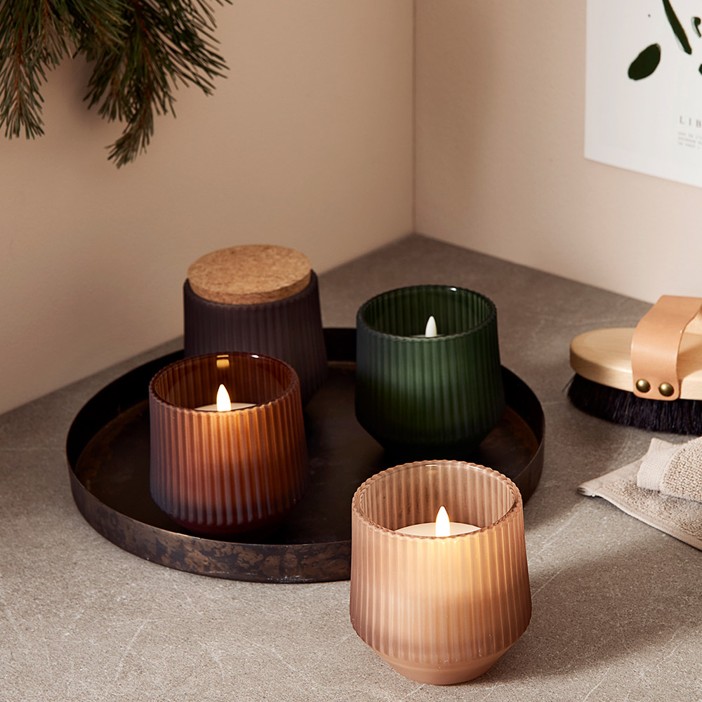 Gaver Til Hende Den Stilfulde Og Betænksomme Værtinde 1000X1000px 2